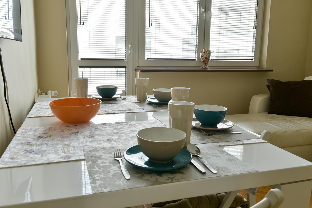 Baltic Rent - Plac Grunwaldzki 20 *